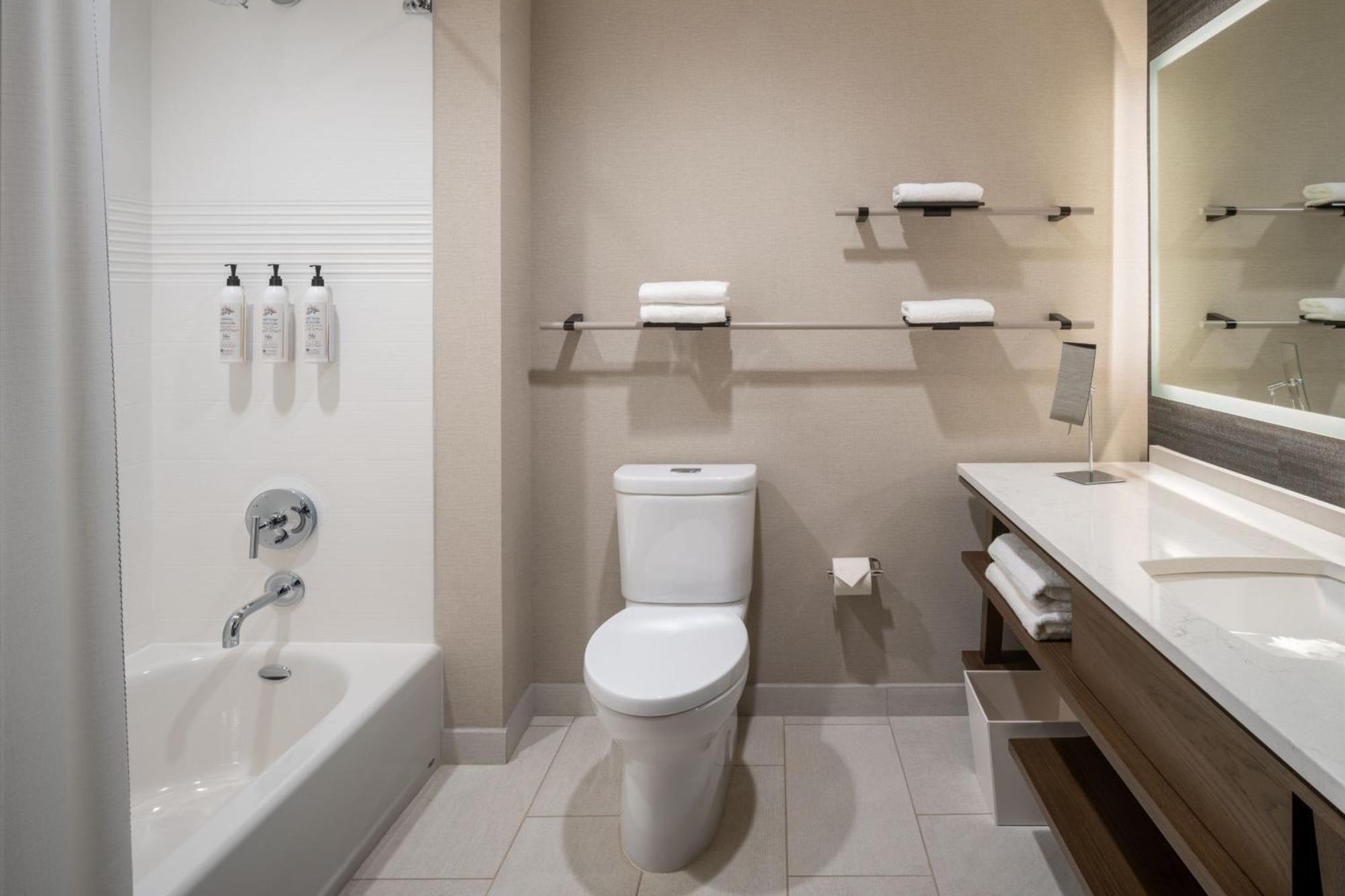 Delta Hotels By Marriott Wichita Falls Convention Center Luaran gambar